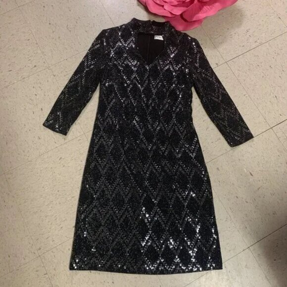 Eliza J Dresses & Skirts - ELIZA J Women's Sz 2 Black/Silver Stretch Cutout Choker‎ Sheath Dress Cocktail